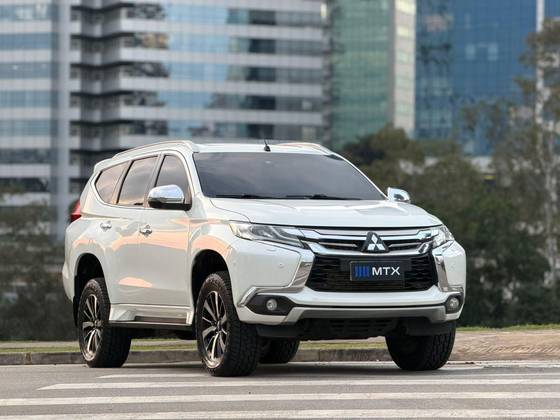 MITSUBISHI PAJERO SPORT 2.4 16V MIVEC TURBO DIESEL HPE AWD AUTOMÁTICO MITSUBISHI PAJERO SPORT 2.4 16V MIVEC TURBO DIESEL HPE AWD AUTOMÁTICO